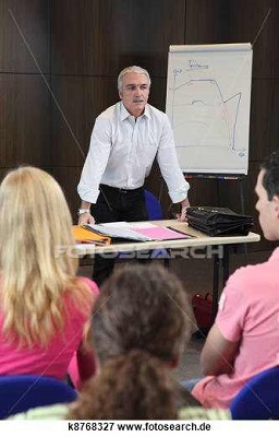 Mehr über den Artikel erfahren Bildungsgerechtigkeit – Ist die gerechte Schule eine Illusion oder das Ziel?