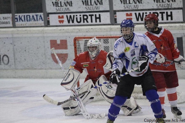 Scopri di più sull'articolo Hockey Club Bolzano, alla scoperta del nuovo Esposito