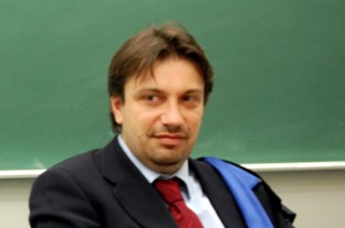 Scopri di più sull'articolo LANDTAGS- UND REGIONALRATSABGEORDNETE BEKOMMEN NUR AMTSENTSCHÄDIGUNG
