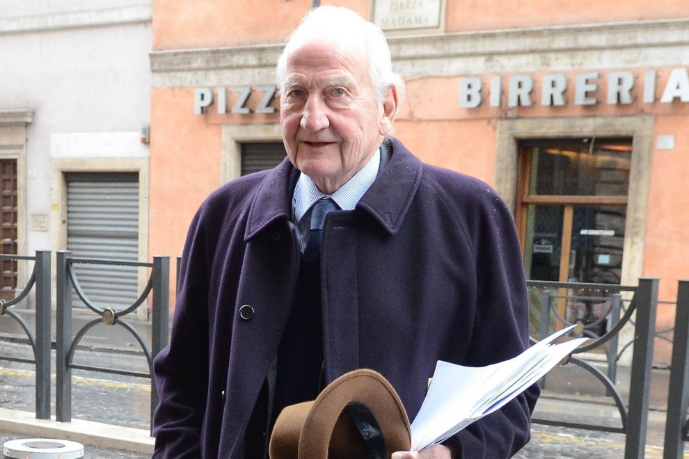 Scopri di più sull'articolo EX-PARLAMENTARIER IM KREUZFEUER DES POLITSKANDALS