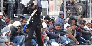 Mehr über den Artikel erfahren Erneutes Unglück vor Lampedusa „14 Leichen geborgen“