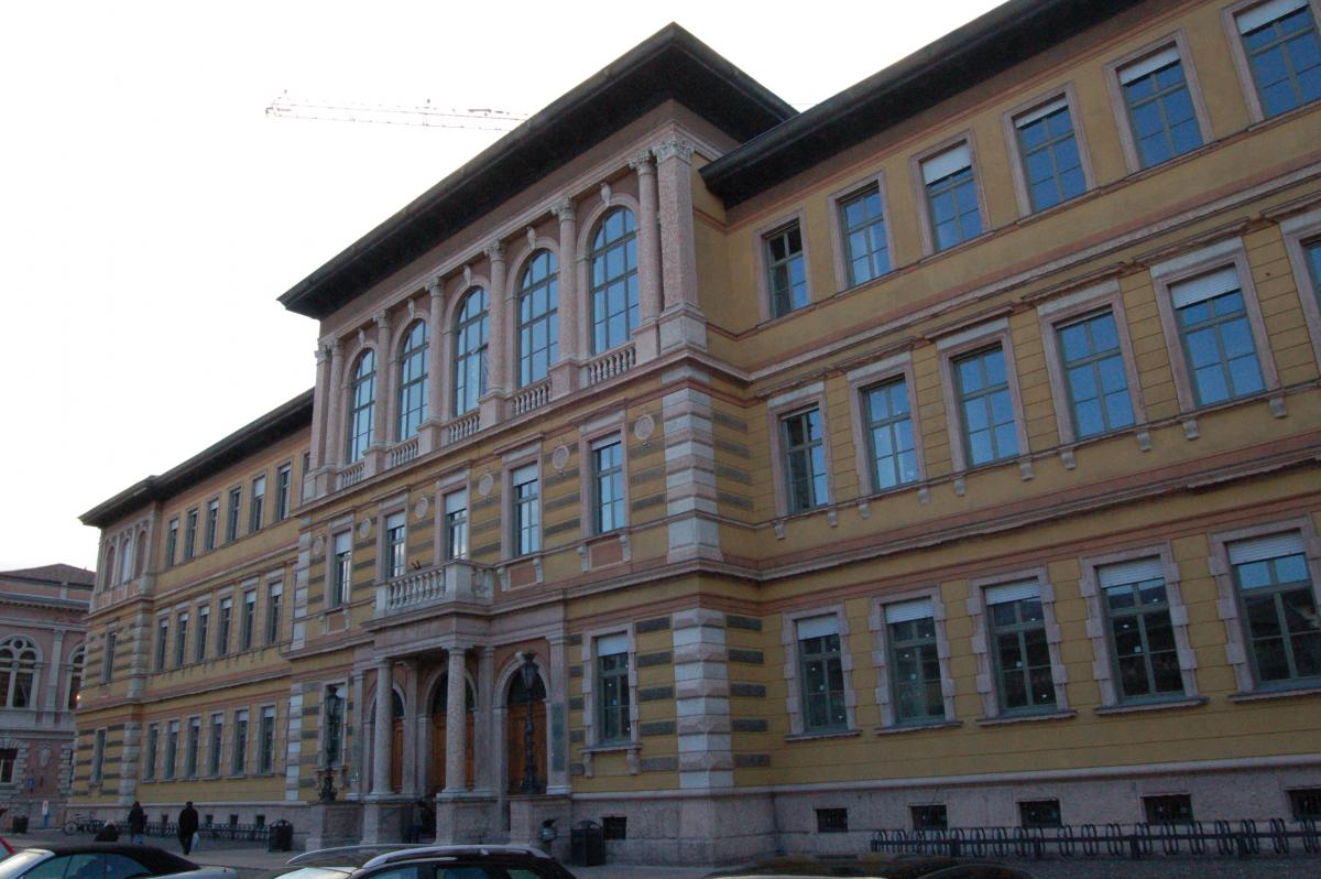 Scopri di più sull'articolo Una sola condanna per blitz anarchico a Sociologia