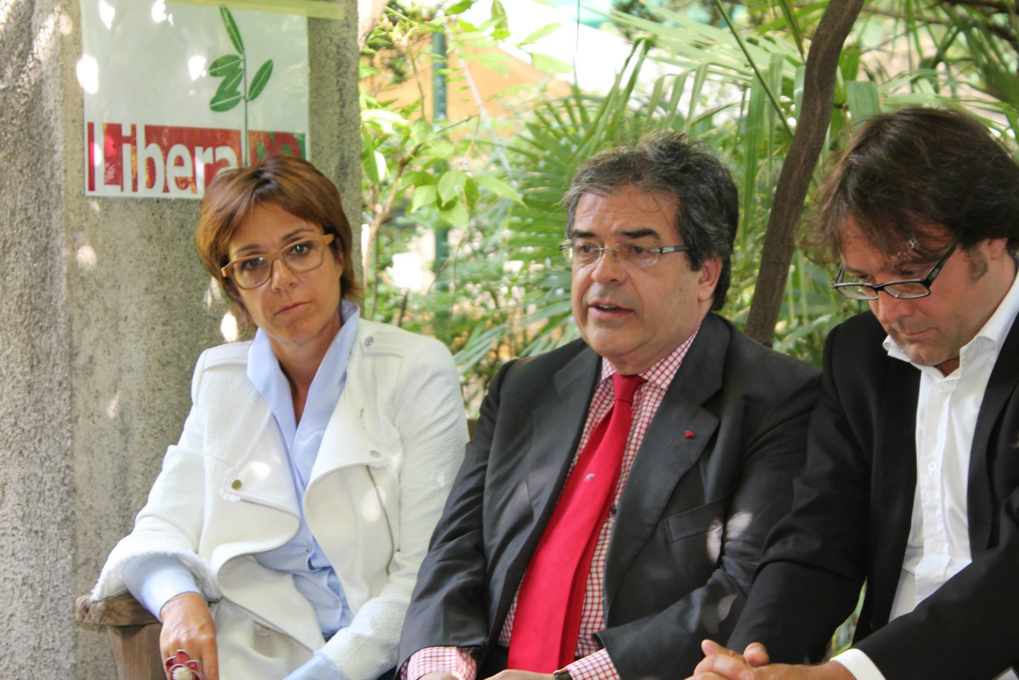 Scopri di più sull'articolo Enzo Bianco inaugura con Elena Artioli il circolo LiberalPd