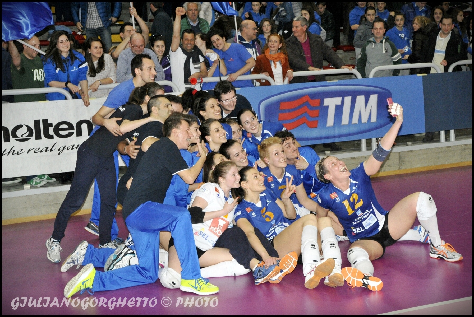 Scopri di più sull'articolo NERUDA VOLLEY. SOVERATO DOMANI AL PALARESIA: UNA TRAPPOLA IN MEZZO ALLA SETTIMANA
