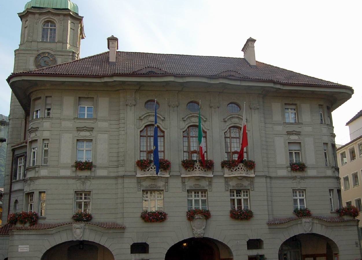 Scopri di più sull'articolo Bolzano, in attesa del ballottaggio Kompatscher sceglie Spagnolli