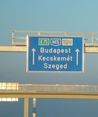 Mehr über den Artikel erfahren Flüchtlingskrise: Ist Ungarn fremdenfeindlich und kaltblütig?