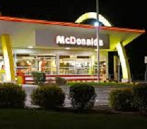 Scopri di più sull'articolo Mcdonald’s in crisi: la crisi nel panino più famoso del mondo?