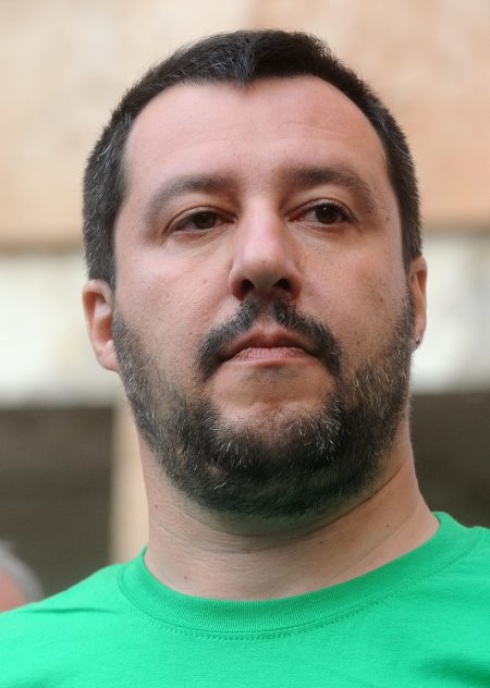 Scopri di più sull'articolo Bolzano. Salvini, parlerà con la Svp, “ma il fatto che abbiano mandato a Roma la Boschi un po’ mi frena”