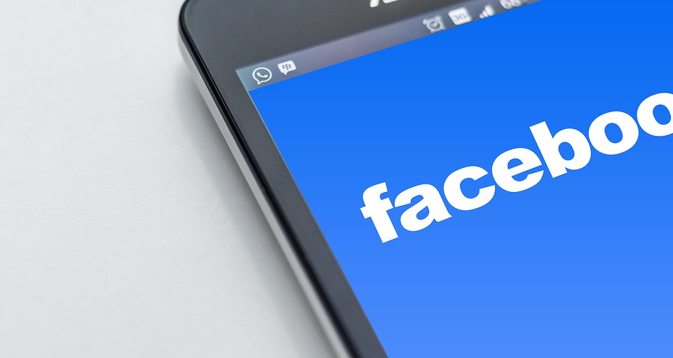 Mehr über den Artikel erfahren INFLUENCER, SOCIAL E MEDIA