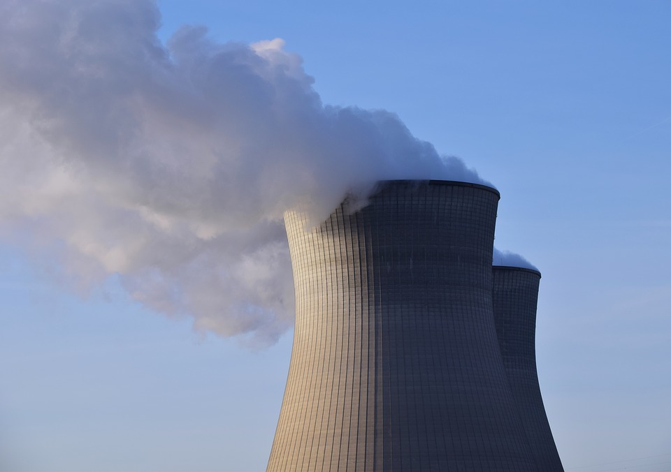 Scopri di più sull'articolo Volksentscheid „Schweizer stimmen für Atomausstieg“