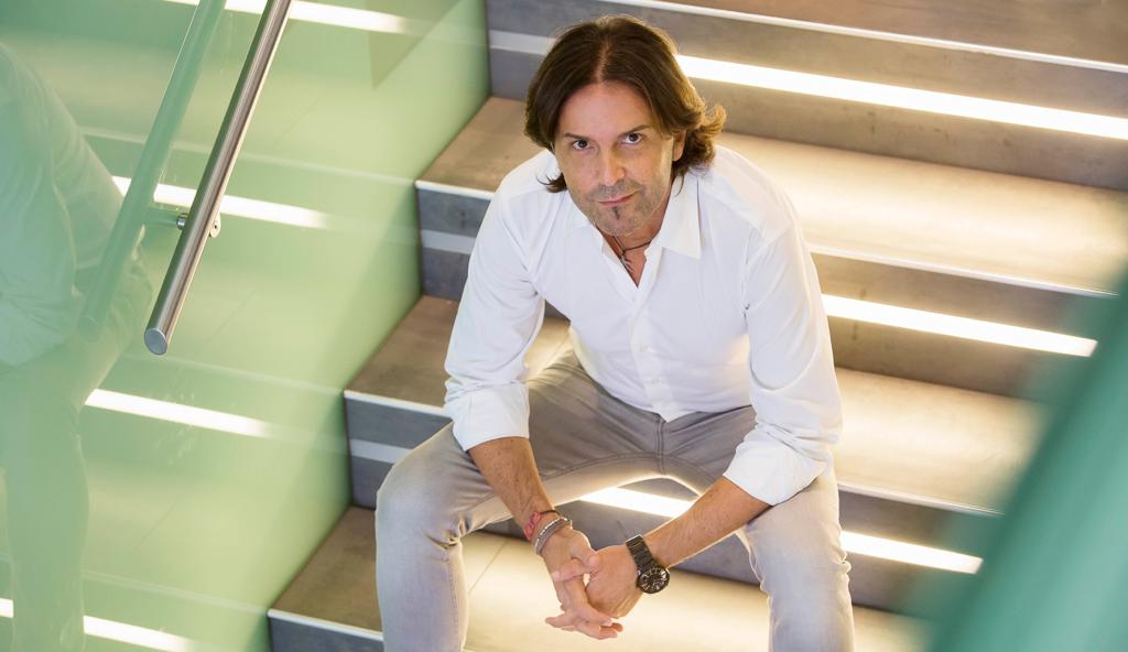 Scopri di più sull'articolo MODA: “ANCHE L’OCCHIO VUOLE LA SUA PARTE…”, IL LAVORO DI STEFANO CALDERARI