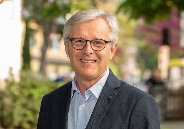 Mehr über den Artikel erfahren Elezioni. “Europa Verde”, Norbert Lantschner per un‘Europa Green, di pace e di solidarietà