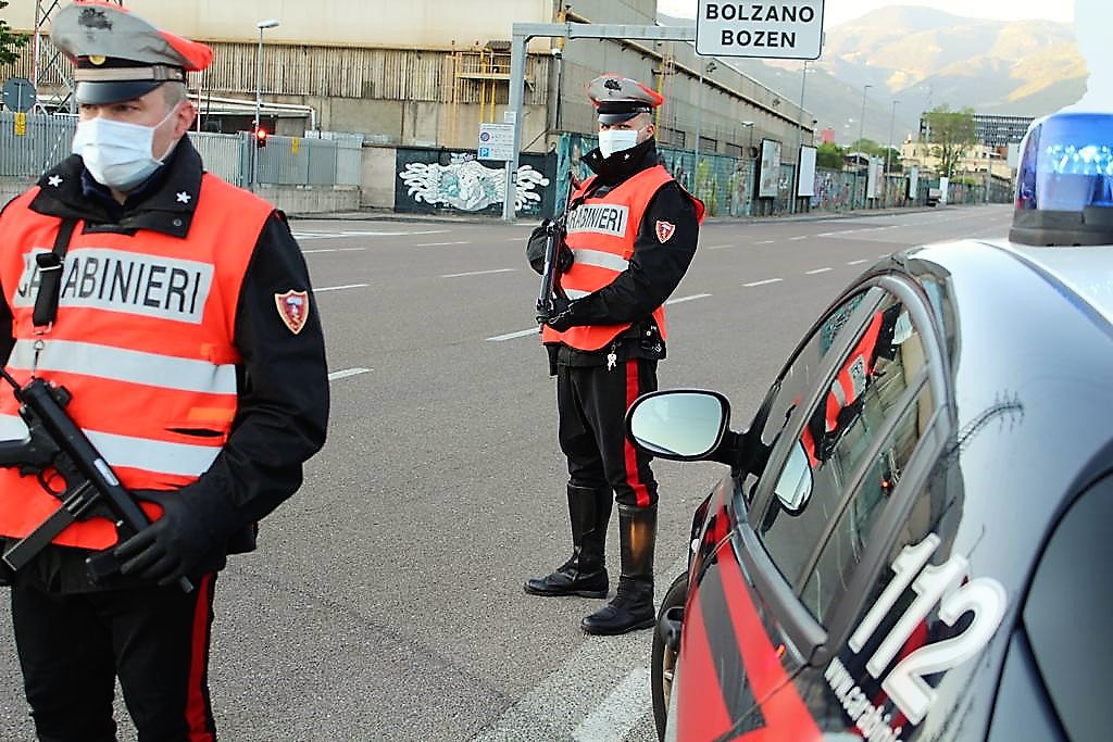 Mehr über den Artikel erfahren Bolzano. Un arresto e sei denunce dei Carabinieri nel ponte festivo del 2 giugno