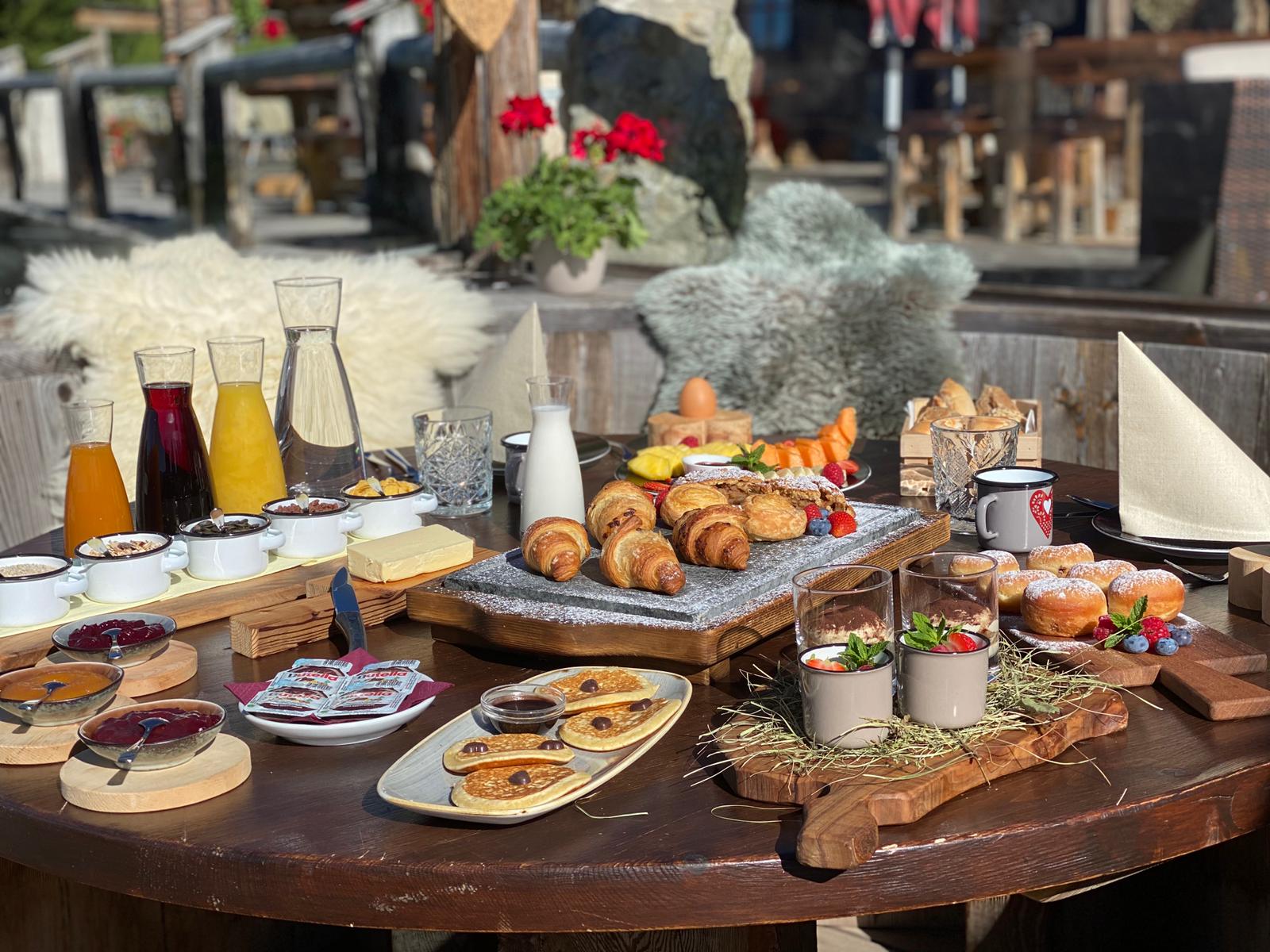 Dolomites Breakfast Colazione In Baita In Val Gardena Bgs News Buongiorno Sudtirol