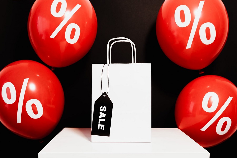 Mehr über den Artikel erfahren Il commercio altoatesino apre positivamente l’anno con i saldi invernali