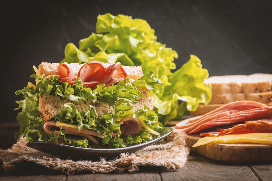 Scopri di più sull'articolo Elogio Club sandwich, un piatto sottovalutato