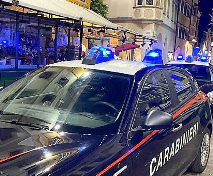Scopri di più sull'articolo Bolzano. Assembramenti eccessivi per festeggiare l’Italia in semifinale, multato titolare di esercizio commerciale