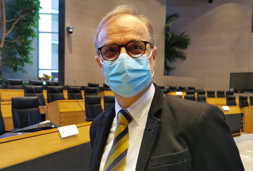 Scopri di più sull'articolo Alto Adige. Il Team K propone un maggiore coinvolgimento dei medici di base nella vaccinazione anti Covid, ma il Consiglio è contrario