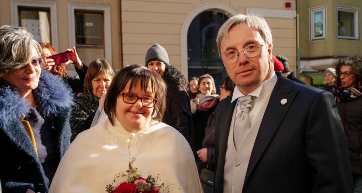 Mehr über den Artikel erfahren Bolzano. APPUNTAMENTO AL CINEMA CON IL DOCUMENTARIO “LUCA+SILVANA”