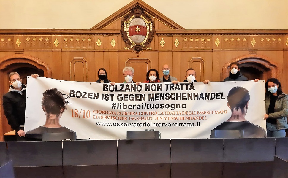 Mehr über den Artikel erfahren Anche Bolzano NON TRATTA