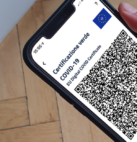 Scopri di più sull'articolo Obbligo e Pass: la posizione della Commissione Medico-Scientifica Indipendente