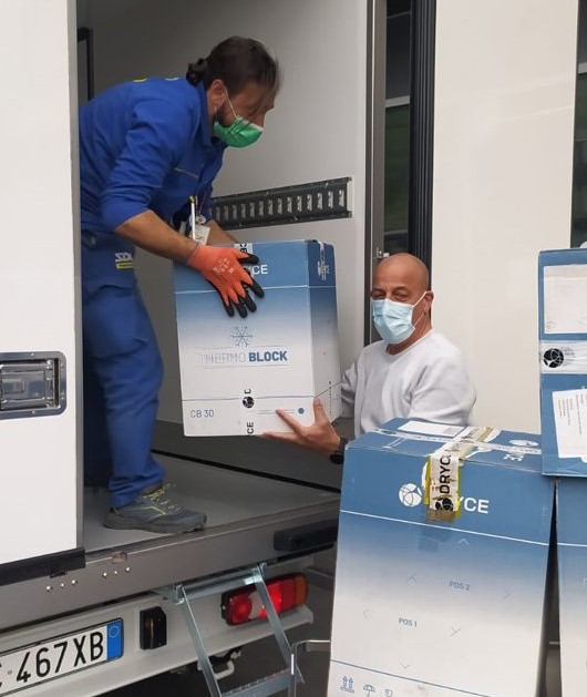 Scopri di più sull'articolo Bolzano. Rifornimenti di vaccini arrivati oggi all’Ospedale di san Maurizio
