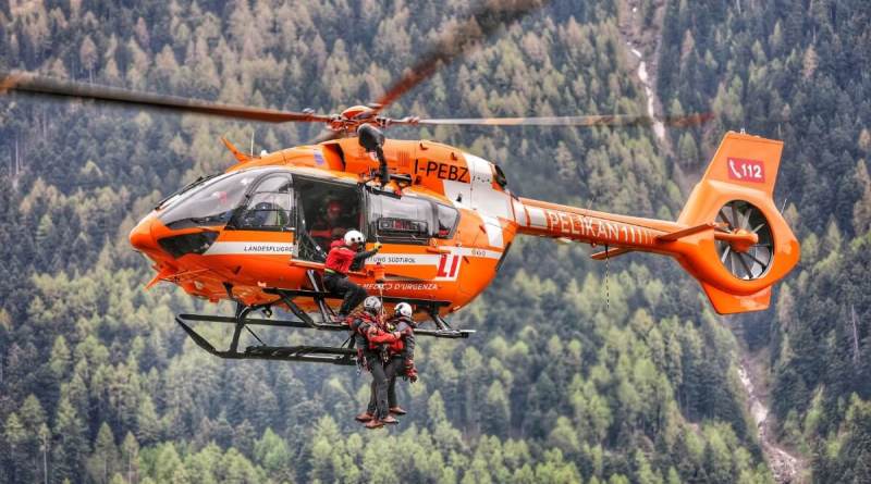 Mehr über den Artikel erfahren Grave incidente stradale con un morto e tre feriti in Val Pusteria.