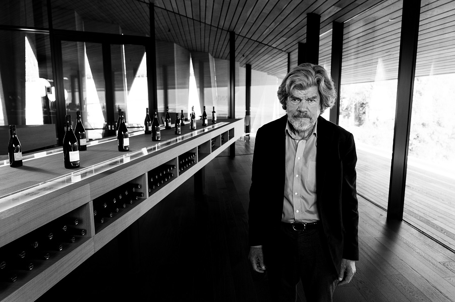 Scopri di più sull'articolo “WineTales”, otto premi internazionali per il cortometraggio con Reinhold Messner