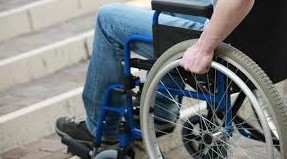 Scopri di più sull'articolo Sempre troppe le barriere architettoniche, la Giornata dell’inclusione ha poco da festeggiare