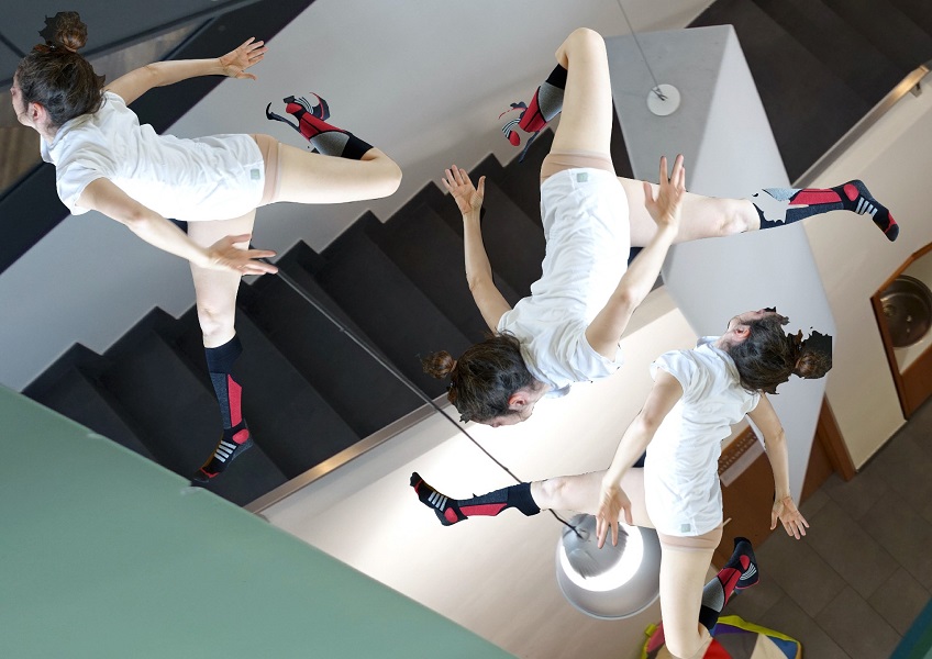 Scopri di più sull'articolo Alla Biblioteca di Lana la prima performance site-specific di Alps Move, il festival di teatro danza