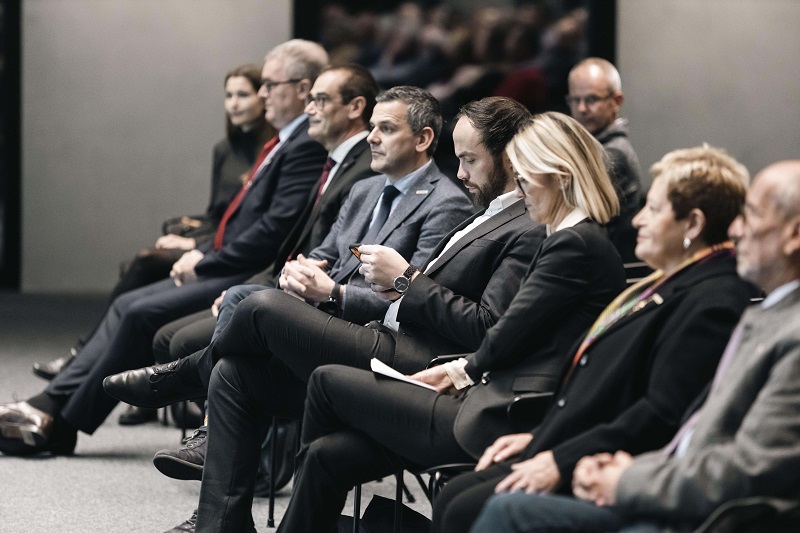 Mehr über den Artikel erfahren Bolzano. Consegnati 39 diplomi ad esperti Maestri professionali