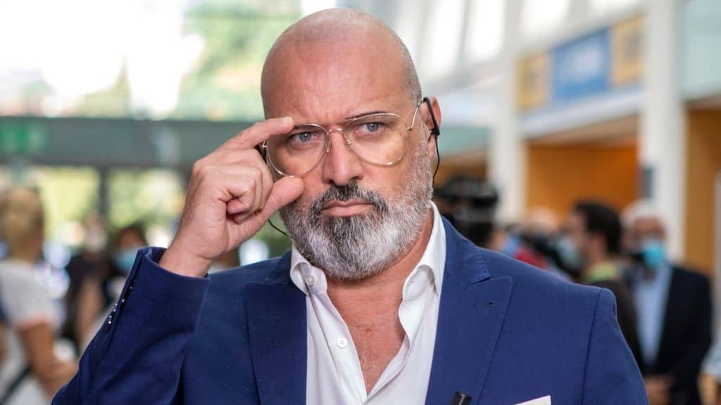 Scopri di più sull'articolo Politica. PD, Bonaccini, “Mi candido a Segretario”