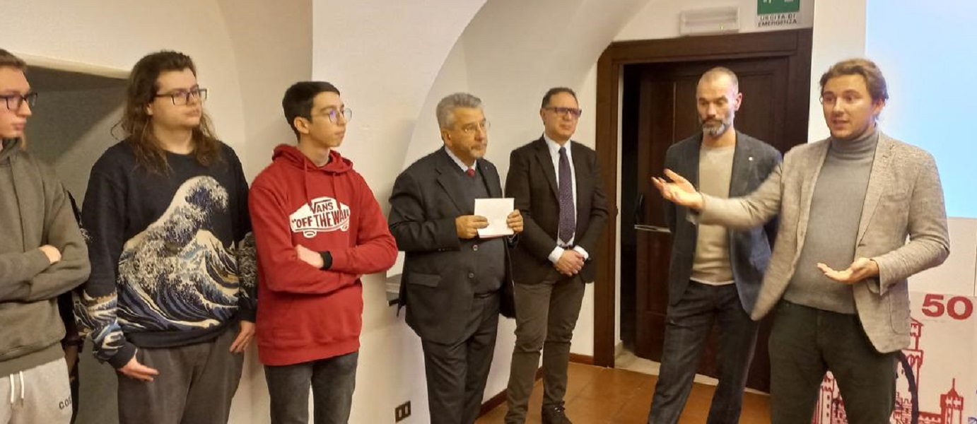 Scopri di più sull'articolo Il Museo della Cartolina di Isera rivive con “Una Cartolina per la mia idea”