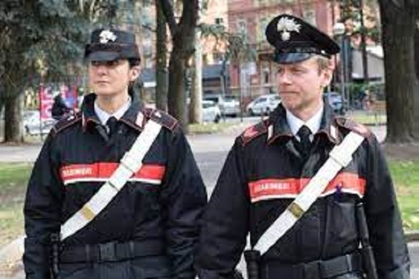 Mehr über den Artikel erfahren Violenza sessuale di gruppo, arrestato un giovane: oggi la convalida