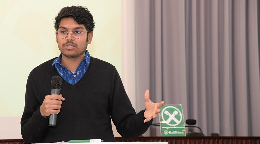 Scopri di più sull'articolo Neel Tamhane: “La svolta dell’energia decentralizzata”
