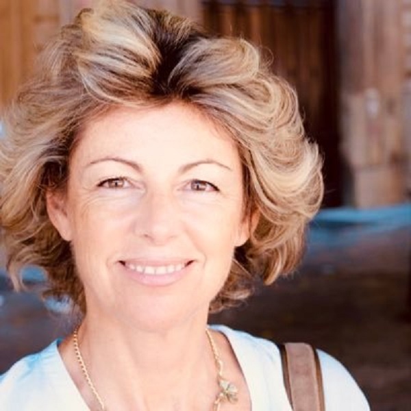 Scopri di più sull'articolo ESCLUSIVO. La perdita del pensiero critico e le nuove ideologie: il docufilm di Martina Pastorelli