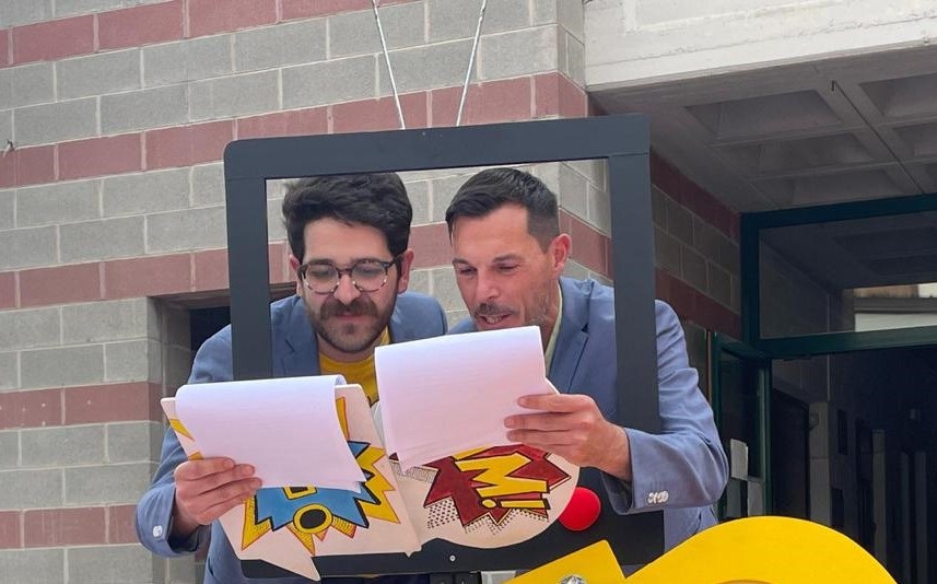 Scopri di più sull'articolo “Bolzano Sud Quiz Show”, spettacolo itinerante irrompe in città