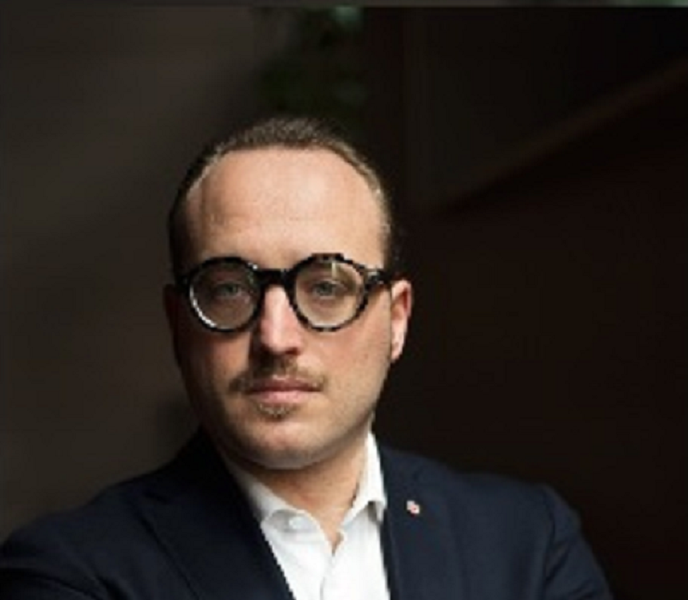 Mehr über den Artikel erfahren Alto Adige, il commissario di Forza Italia Carlo Vettori ricorda con ammirazione l’operato di Silvio Berlusconi