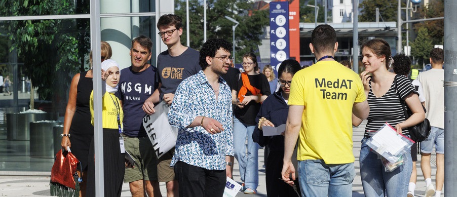 Scopri di più sull'articolo Österreich. Aufnahmeverfahren zum Medizinstudium: 11.735 nahmen teil