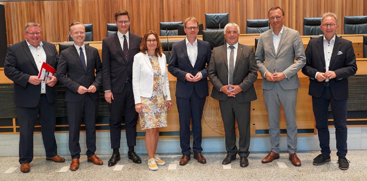 Scopri di più sull'articolo Delegation aus dem Deutschen Bundestag im Südtirolerer Landtag