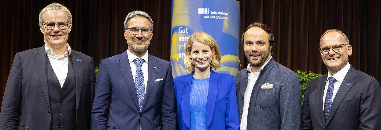 Mehr über den Artikel erfahren “La politica deve coinvolgere l’economia!”