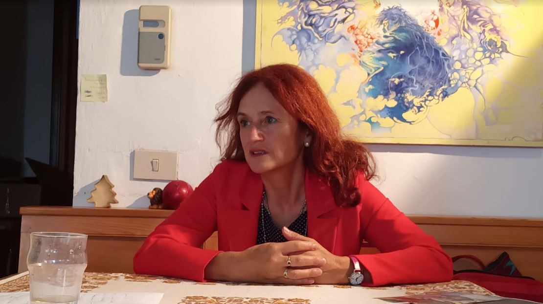 Scopri di più sull'articolo Brigitte Foppa, la Grande Dame dei Verdi in prima fila per una nuova architettura della spesa pubblica