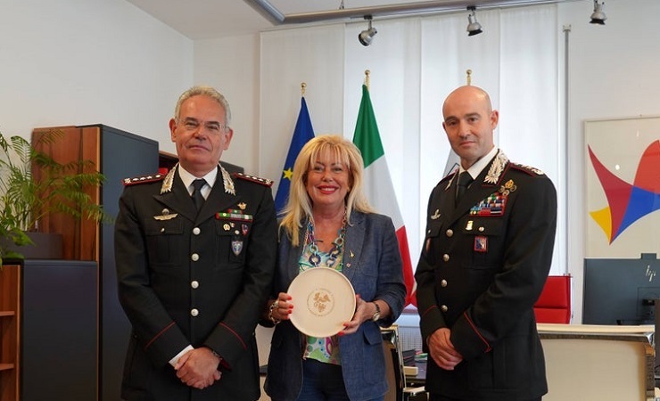 Scopri di più sull'articolo La pres. Mattei incontra il gen. Rispoli, ipotesi di collaborazione tra forestale nazionale e locale