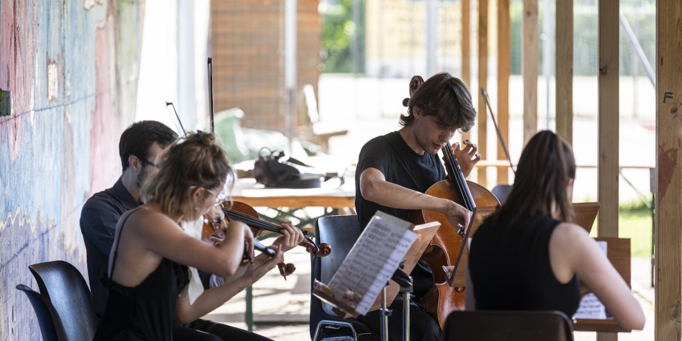 Scopri di più sull'articolo Bolzano. In Piazza del Grano la musica da camera dei talenti dell’orchestra giovanile