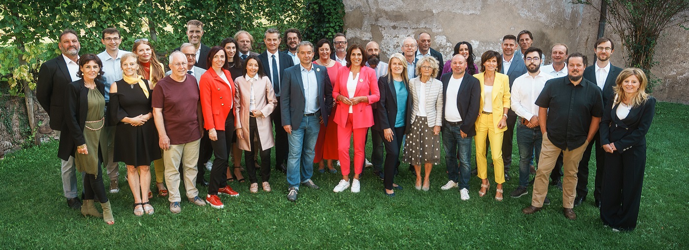Mehr über den Artikel erfahren Team K, 35 nomi per un Alto Adige per tutti