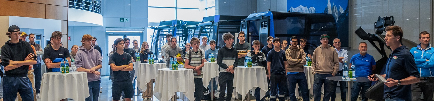 Scopri di più sull'articolo Vittorie e sconfitte, il racconto del campione di sci Hannes Reichelt ha incantato gli stagisti del gruppo HTI