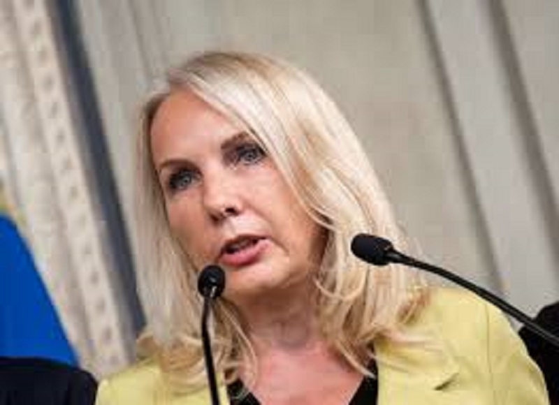 Scopri di più sull'articolo Napolitano, Julia Unterberger senatrice SVP a camera ardente
