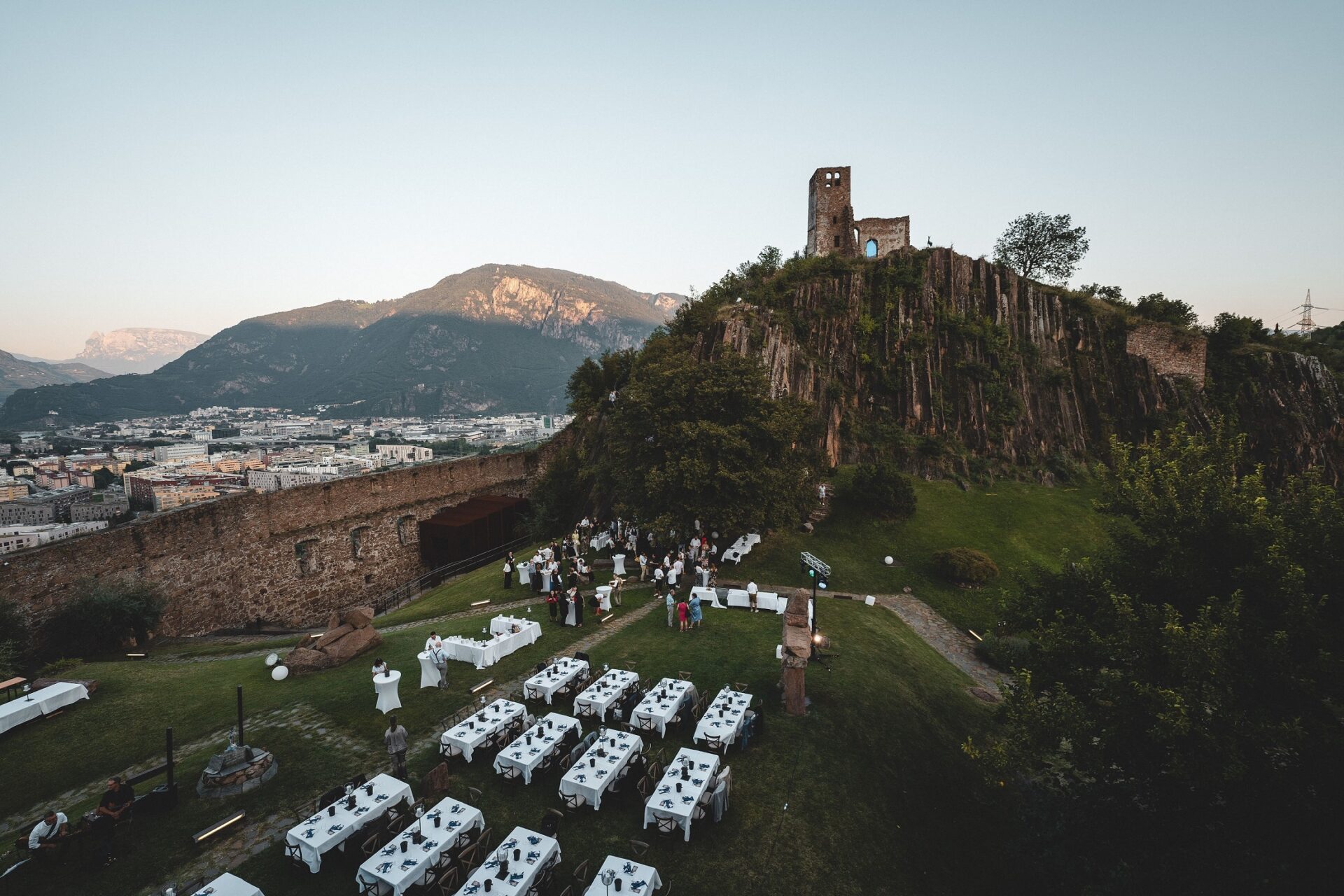 Scopri di più sull'articolo Si è concluso il quarto Alto Adige Wine Summit: Presenti oltre ottanta rappresentanti dei media provenienti da dodici Paesi