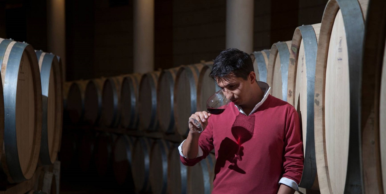 Scopri di più sull'articolo NICOLA BIASI GRANDE PROTAGONISTA AL 32° MERANO WINEFESTIVAL 2023