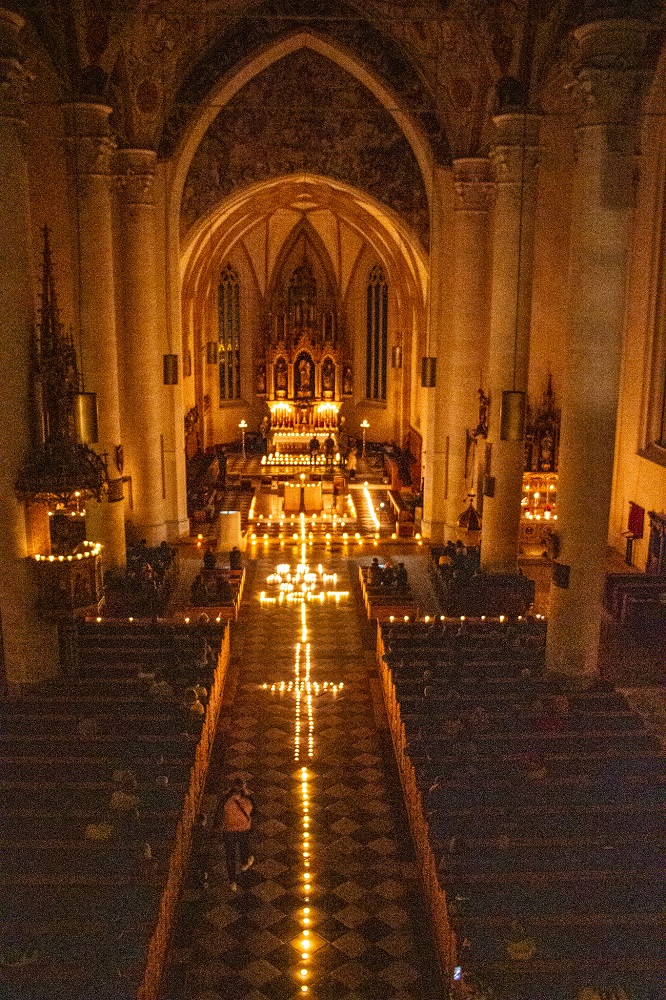 Scopri di più sull'articolo Die „Nacht der 1000 Lichter” in Sterzing: Ein Abend der Besinnung und Gemeinschaft